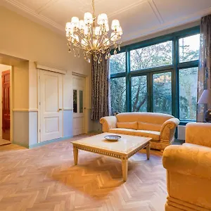 Apartment The Royal Ii - R.q.c., The Hague